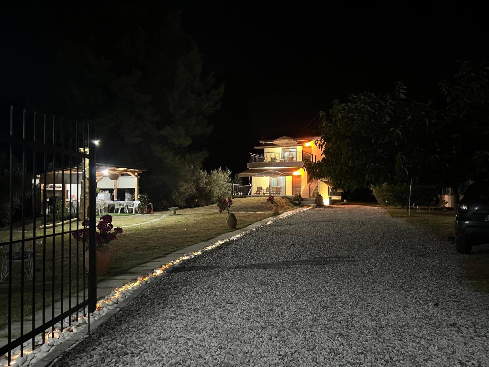 Appartamento Epavli Xenia Pefkochori-Paliouri 50M Esterno foto